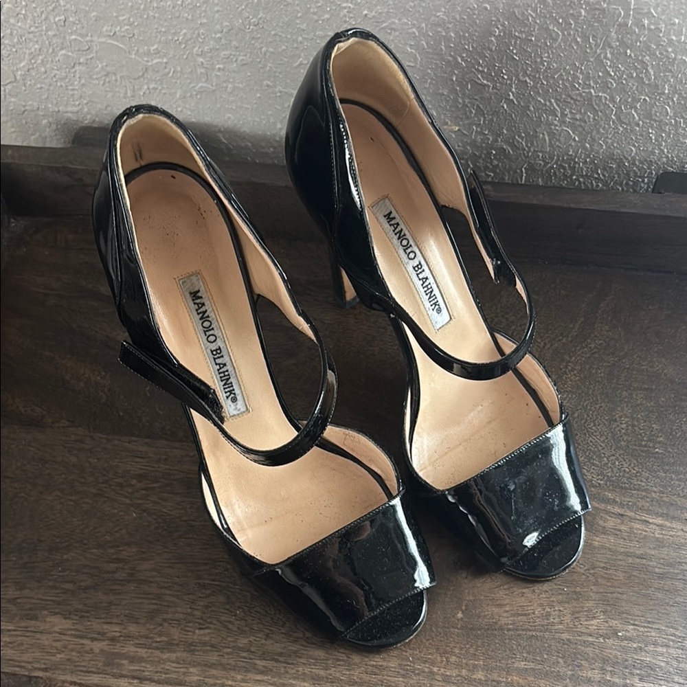 Manolo Blahnik Black Women's Heels